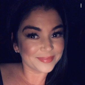 Meet your Posher, Kharesa